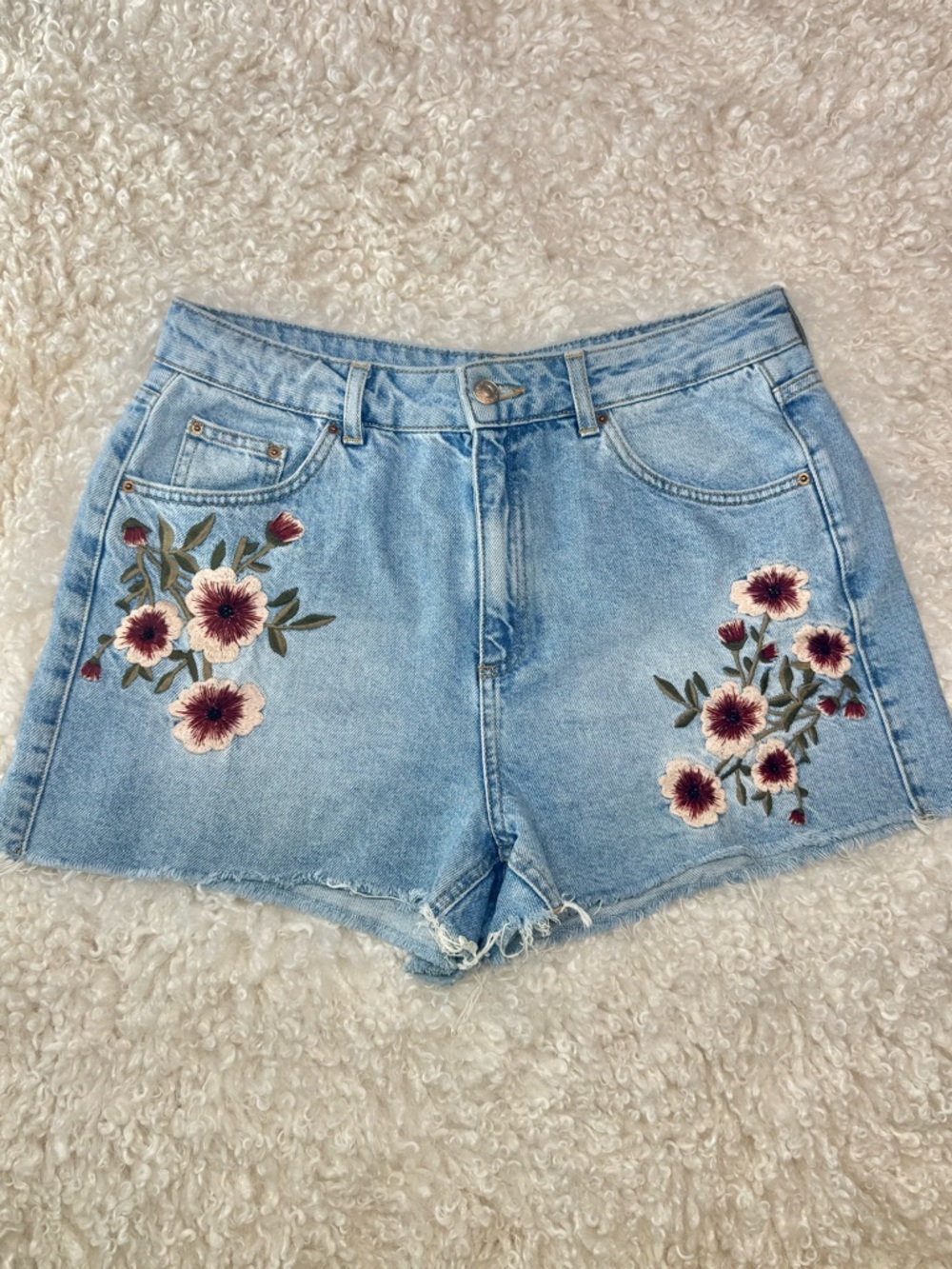 Topshop Light Blue Denim Floral Embroidered Frayed Hem Shorts | Like New